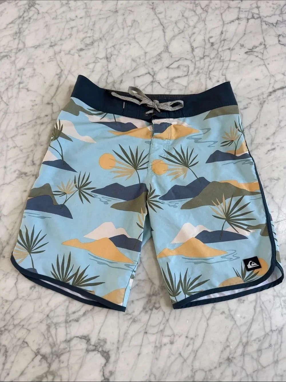 Mens Quiksilver Highline Surfsilk Scallop 9